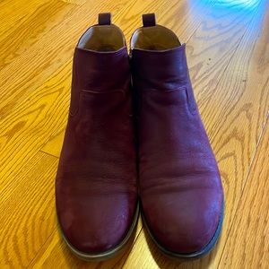 Franco Sarto burgundy Ankle boots.